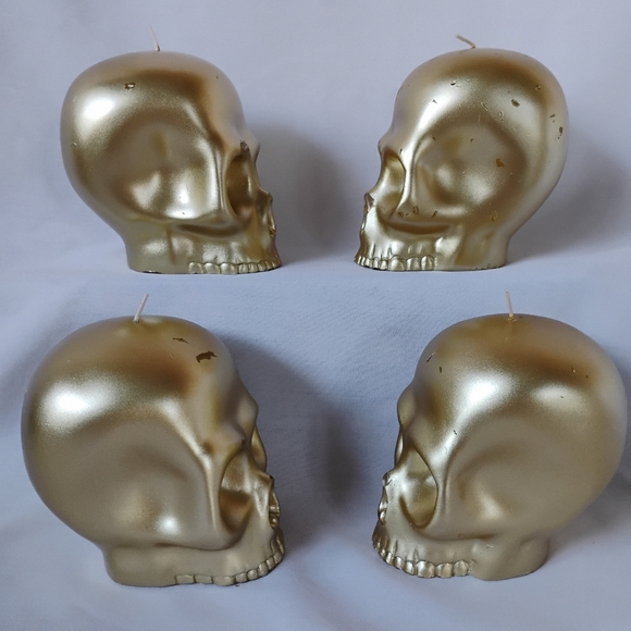 Bundle of 4 Unscented Gold Skull Shaped Candles Halloween Spooky Seasonal Decor - Picture 3 of 15